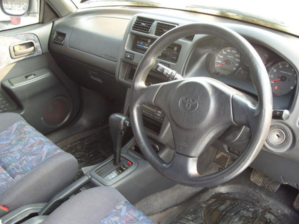 1998 Toyota RAV4