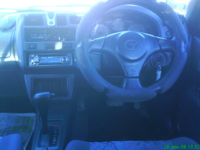 1998 Toyota RAV4