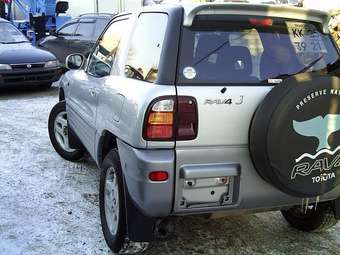 RAV4