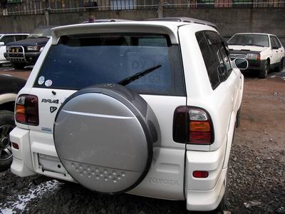 1998 Toyota RAV4 Photos