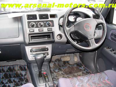 1998 Toyota RAV4 Photos