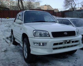 1999 Toyota RAV4