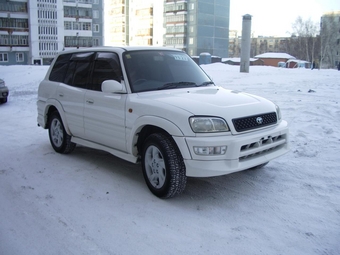 1999 Toyota RAV4