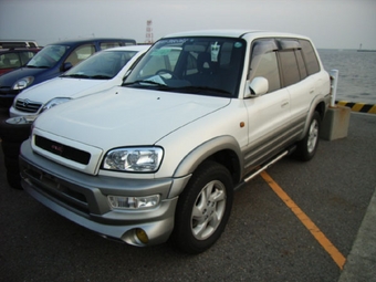 1999 Toyota RAV4