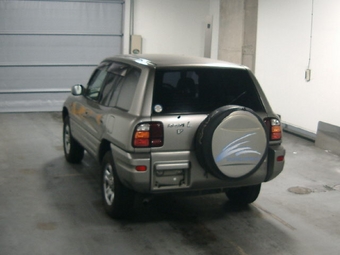 RAV4