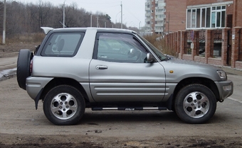 1999 RAV4