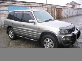 1999 Toyota RAV4