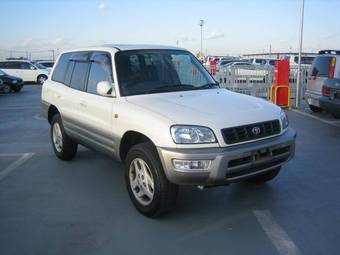 1999 Toyota RAV4