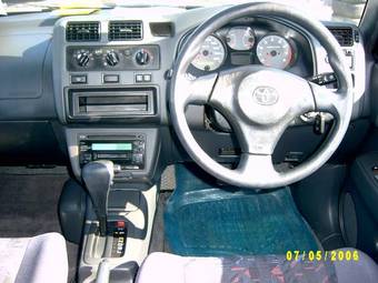 1999 RAV4