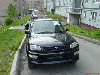 1999 Toyota RAV4