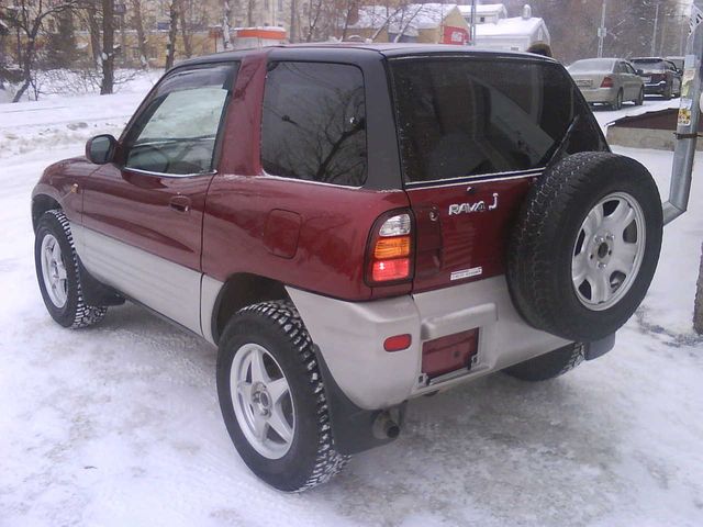 1999 Toyota RAV4