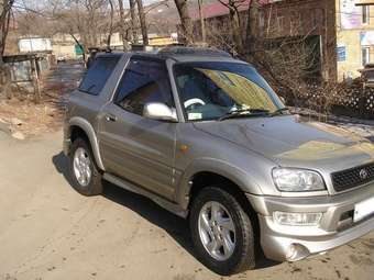 1999 Toyota RAV4