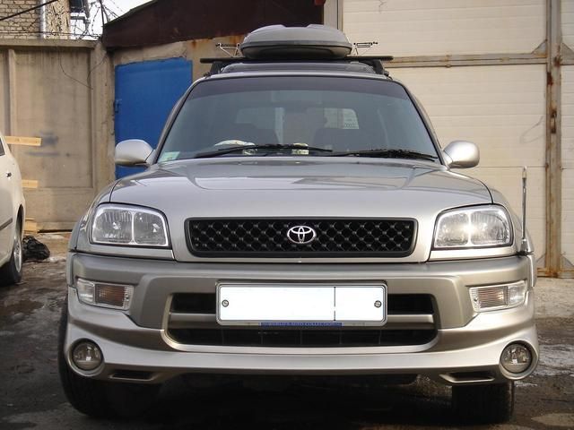 1999 Toyota RAV4