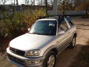 1999 RAV4