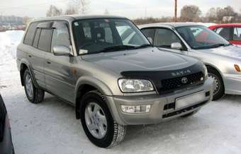 1999 Toyota RAV4