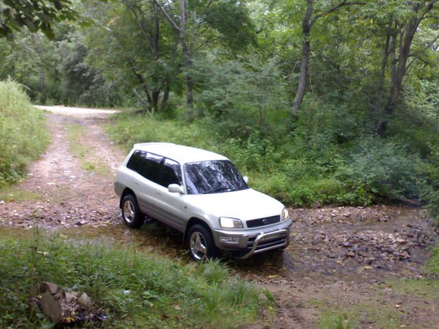 1999 Toyota RAV4