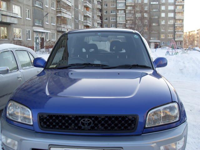 1999 Toyota RAV4