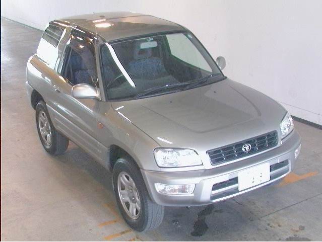 1999 Toyota RAV4 Pictures