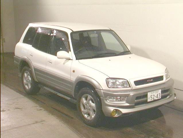 1999 Toyota RAV4 Photos