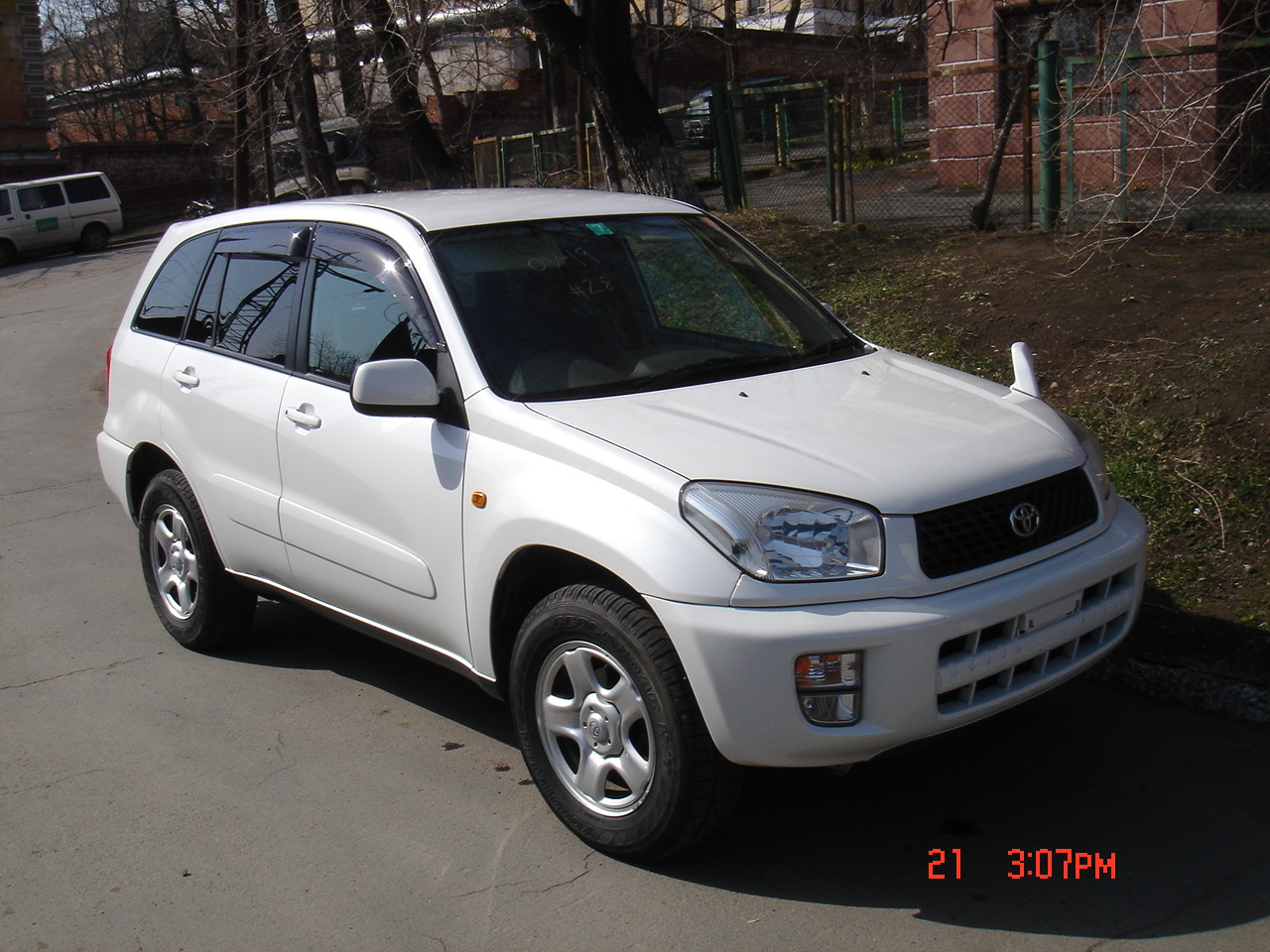 2000 Toyota RAV4