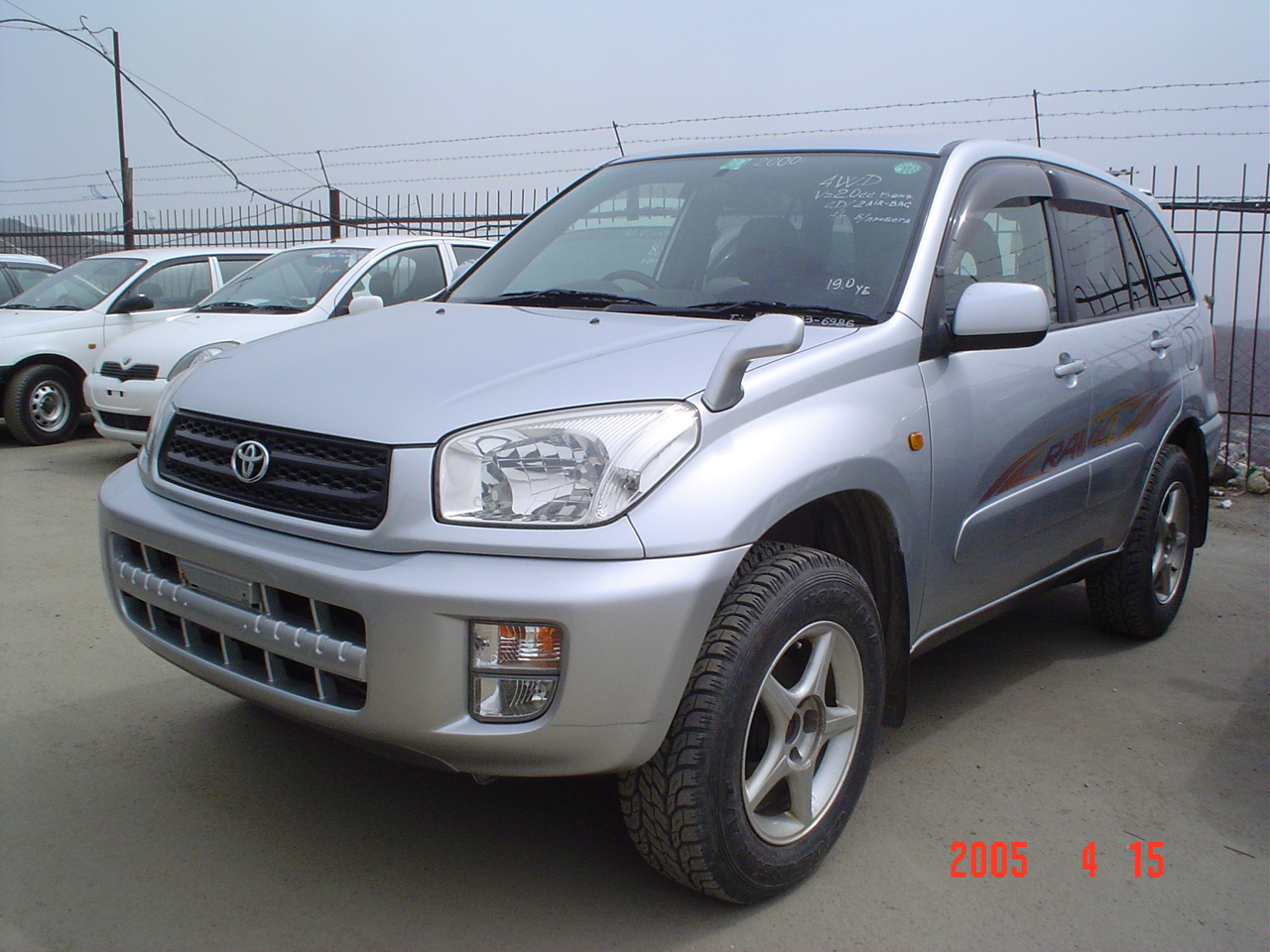 2000 Toyota RAV4