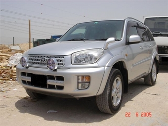 2000 Toyota RAV4