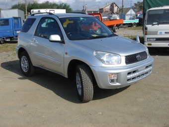2000 Toyota RAV4