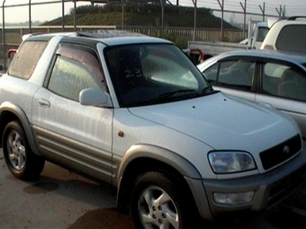 2000 Toyota RAV4