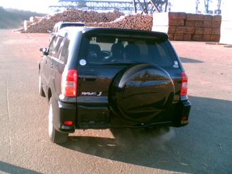 2000 RAV4