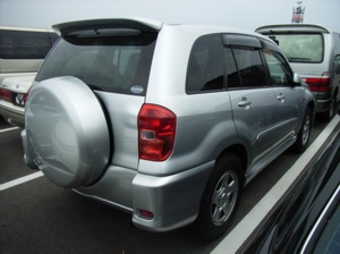 RAV4