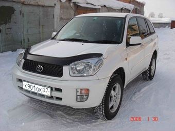 2000 Toyota RAV4
