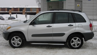 2000 Toyota RAV4