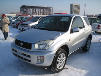 2000 Toyota RAV4