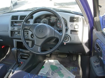 2000 RAV4