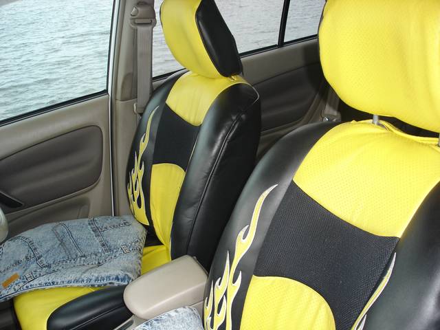 2000 Toyota RAV4