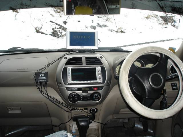 2000 Toyota RAV4
