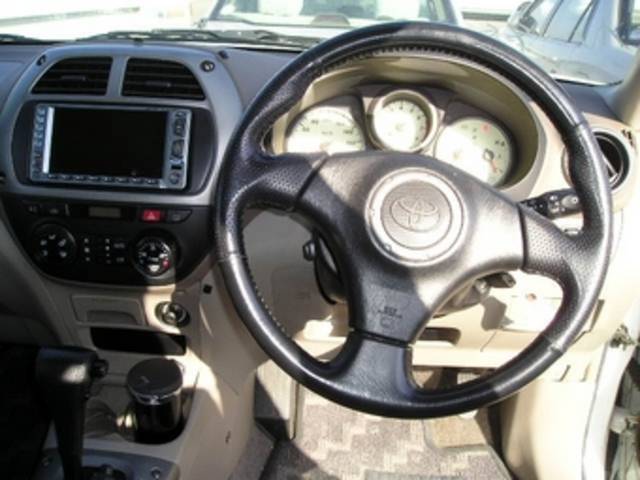 2000 Toyota RAV4