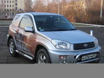2000 RAV4