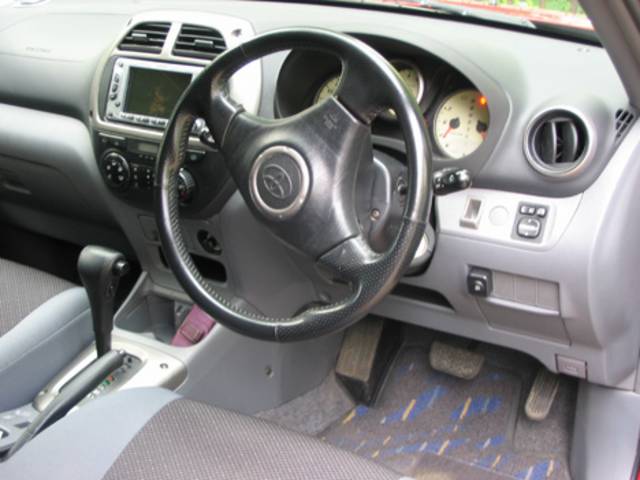 2000 Toyota RAV4