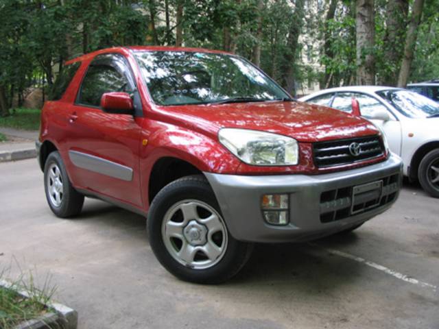 2000 Toyota RAV4