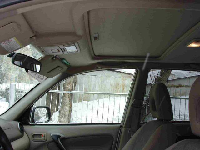 2000 Toyota RAV4