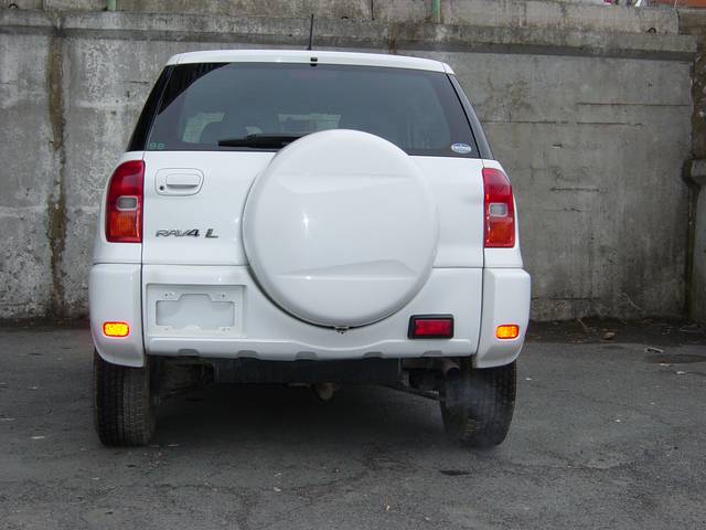 2000 Toyota RAV4