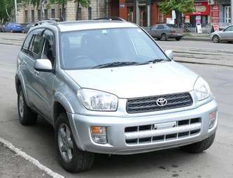 2000 Toyota RAV4