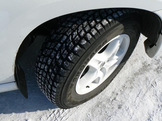 2000 Toyota RAV4