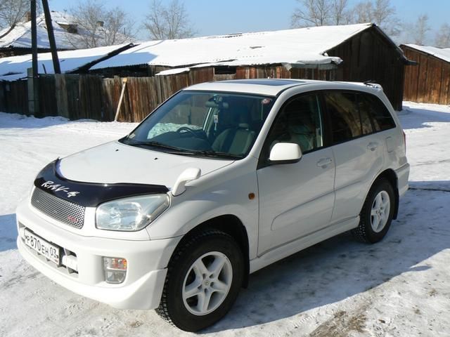 2000 Toyota RAV4