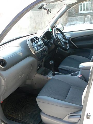 2000 Toyota RAV4
