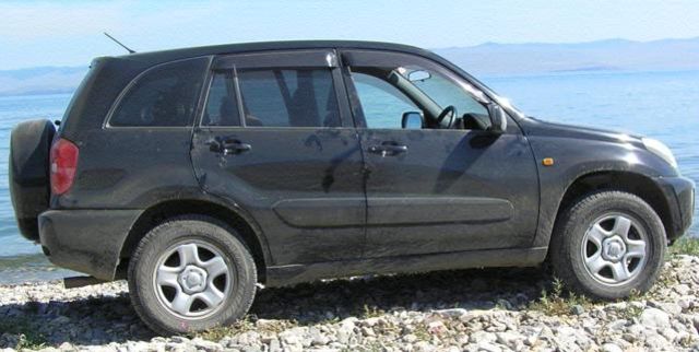 2000 Toyota RAV4