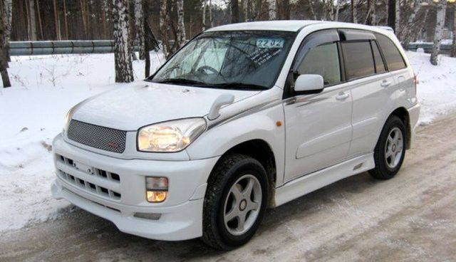 2000 Toyota RAV4