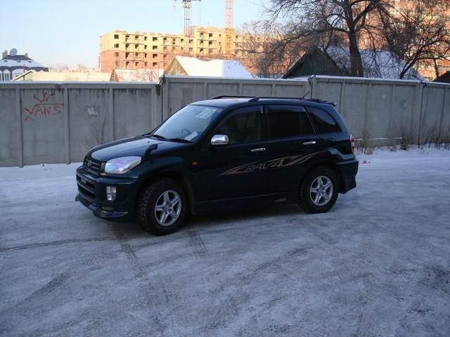 2000 Toyota RAV4