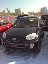 2000 RAV4